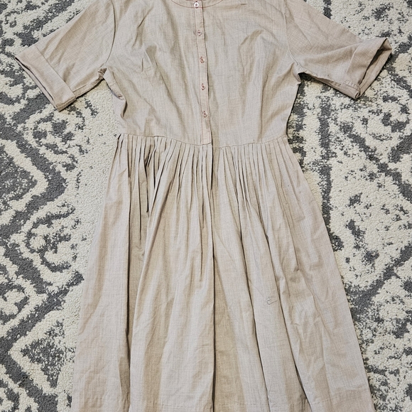 Vintage Dresses & Skirts - Vintage Beige Midi Dress with Button Detail